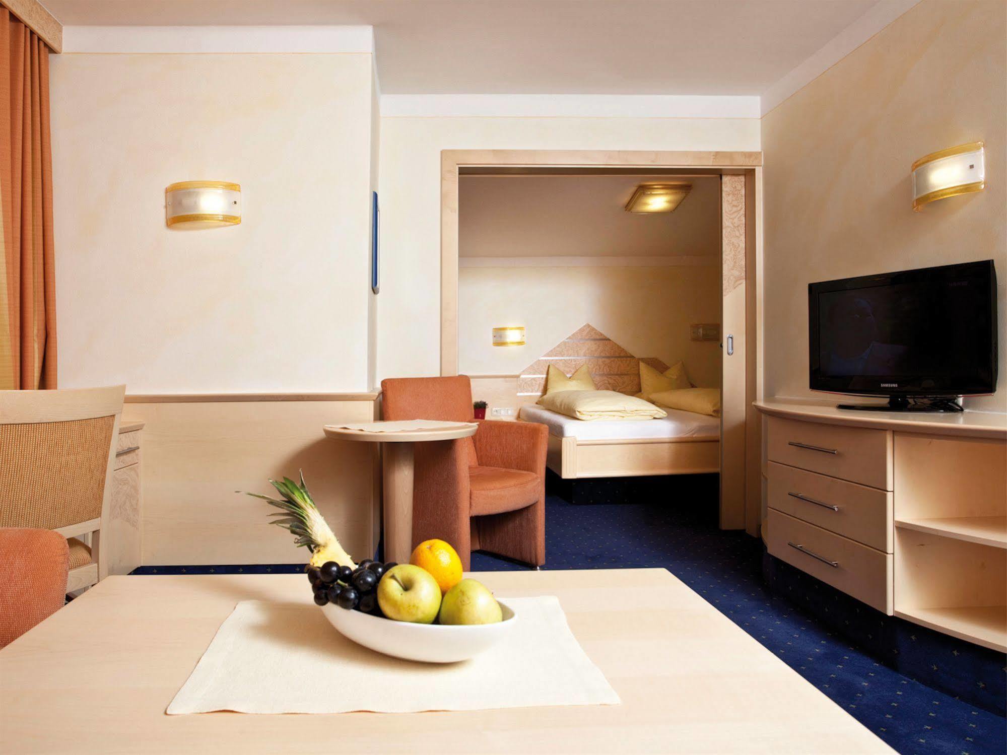 Erlebnishotel Kitzbuehler Horn Oberndorf in Tirol Ngoại thất bức ảnh