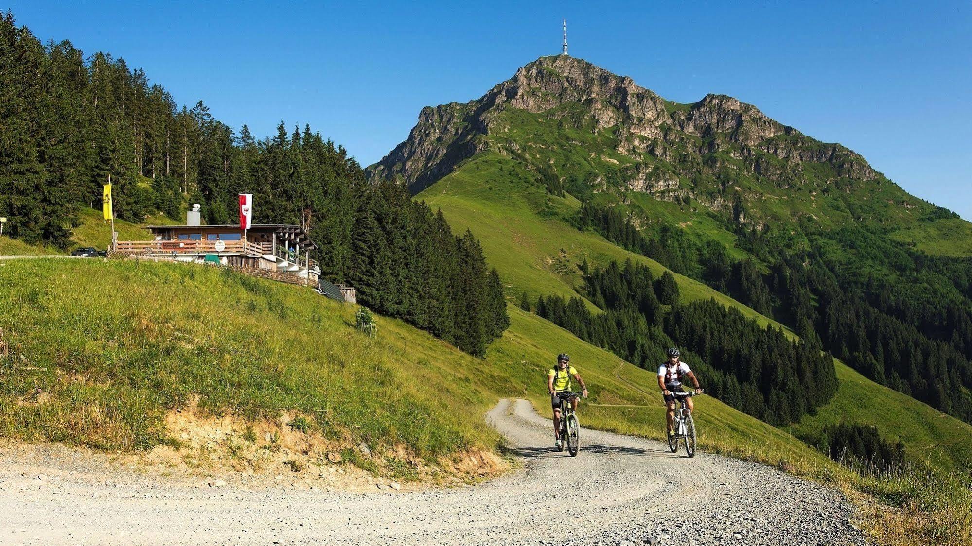 Erlebnishotel Kitzbuehler Horn Oberndorf in Tirol Ngoại thất bức ảnh